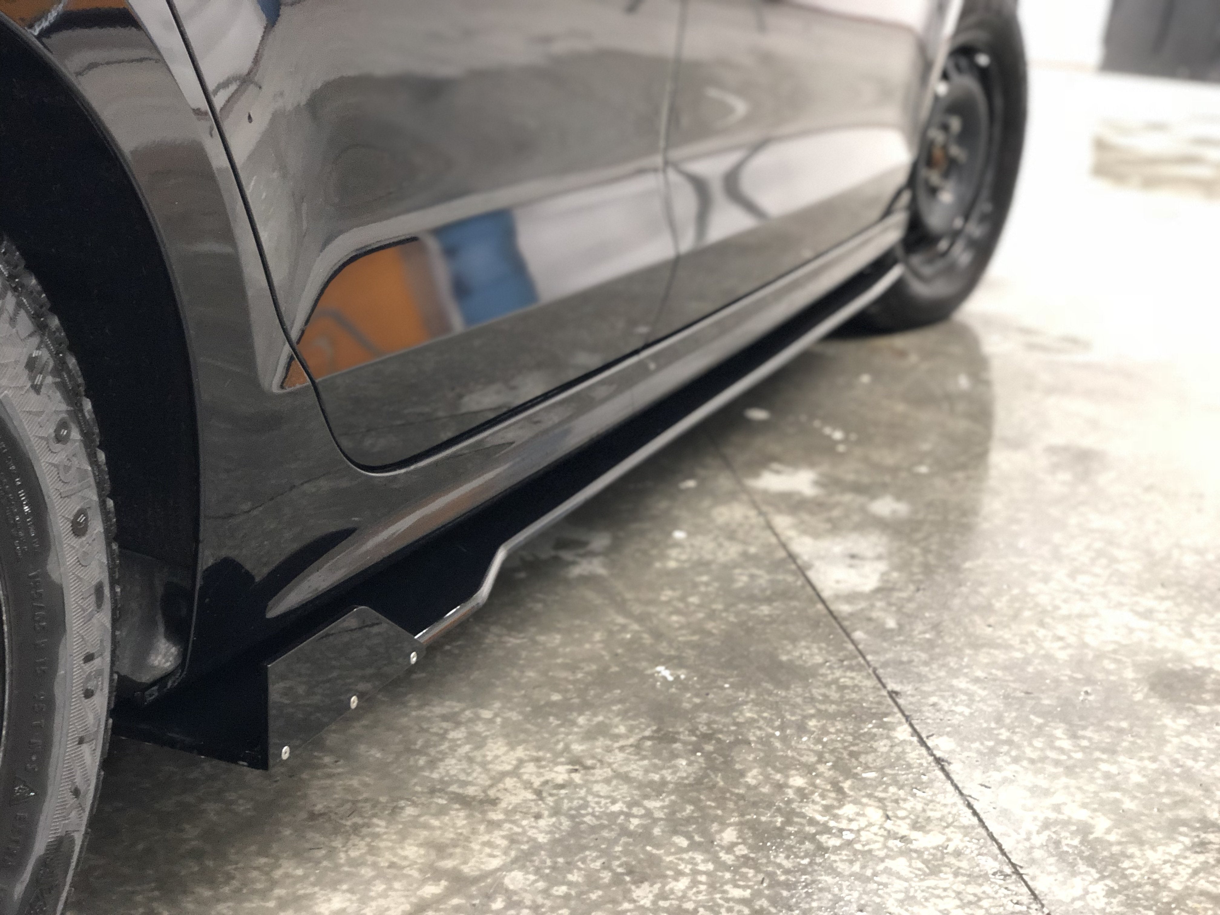 Side Splitters - Jetta MK6 - Artwork Bodyshop